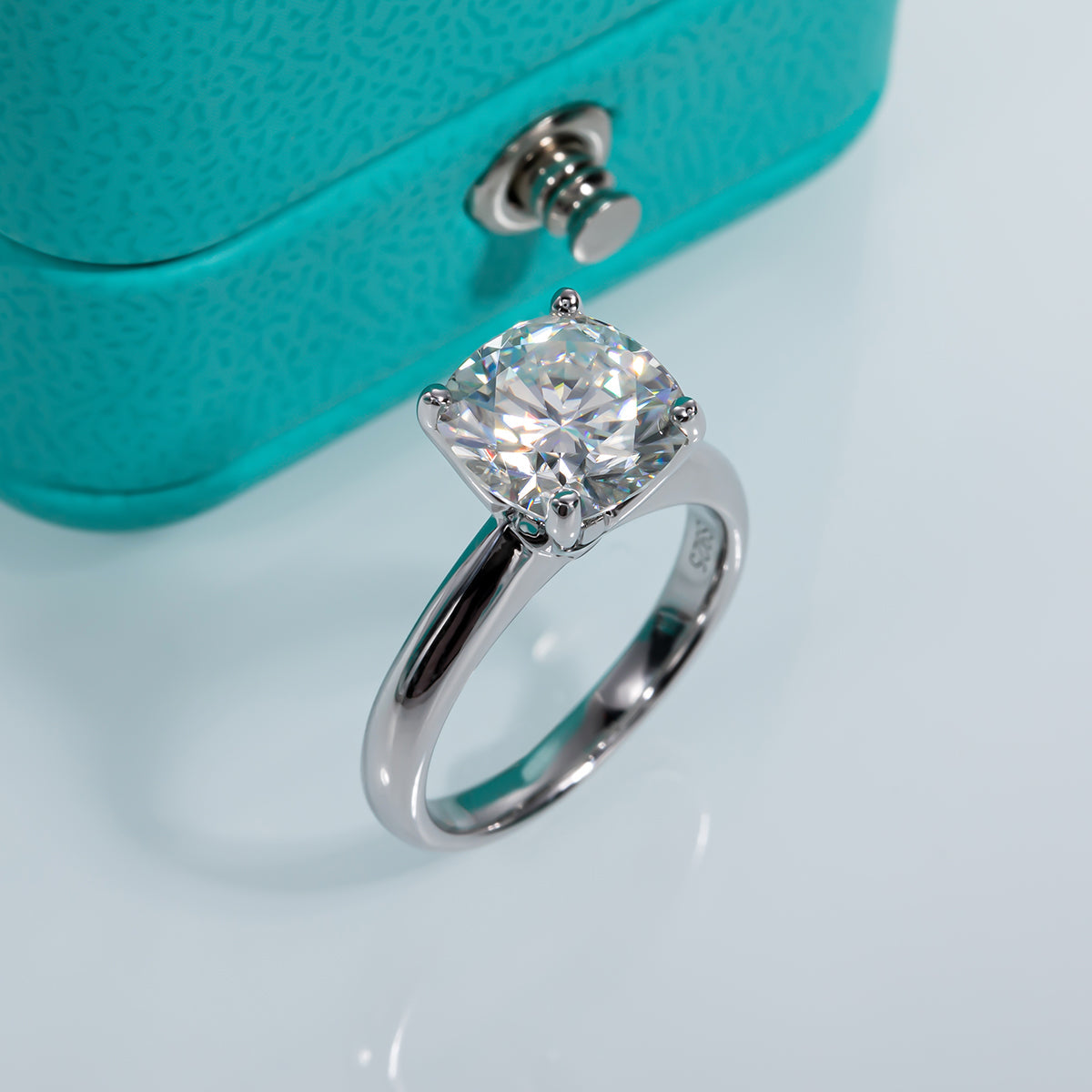 3.0CTTW Cushion Cut Moissanite Ring 18K Gold Plated 925 Sterling Silver Rings