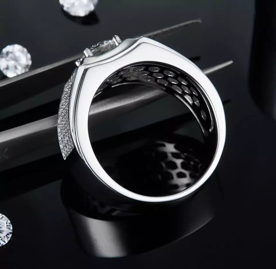 1.0CTTW  Luxury Pavé Inlay Men's Rings