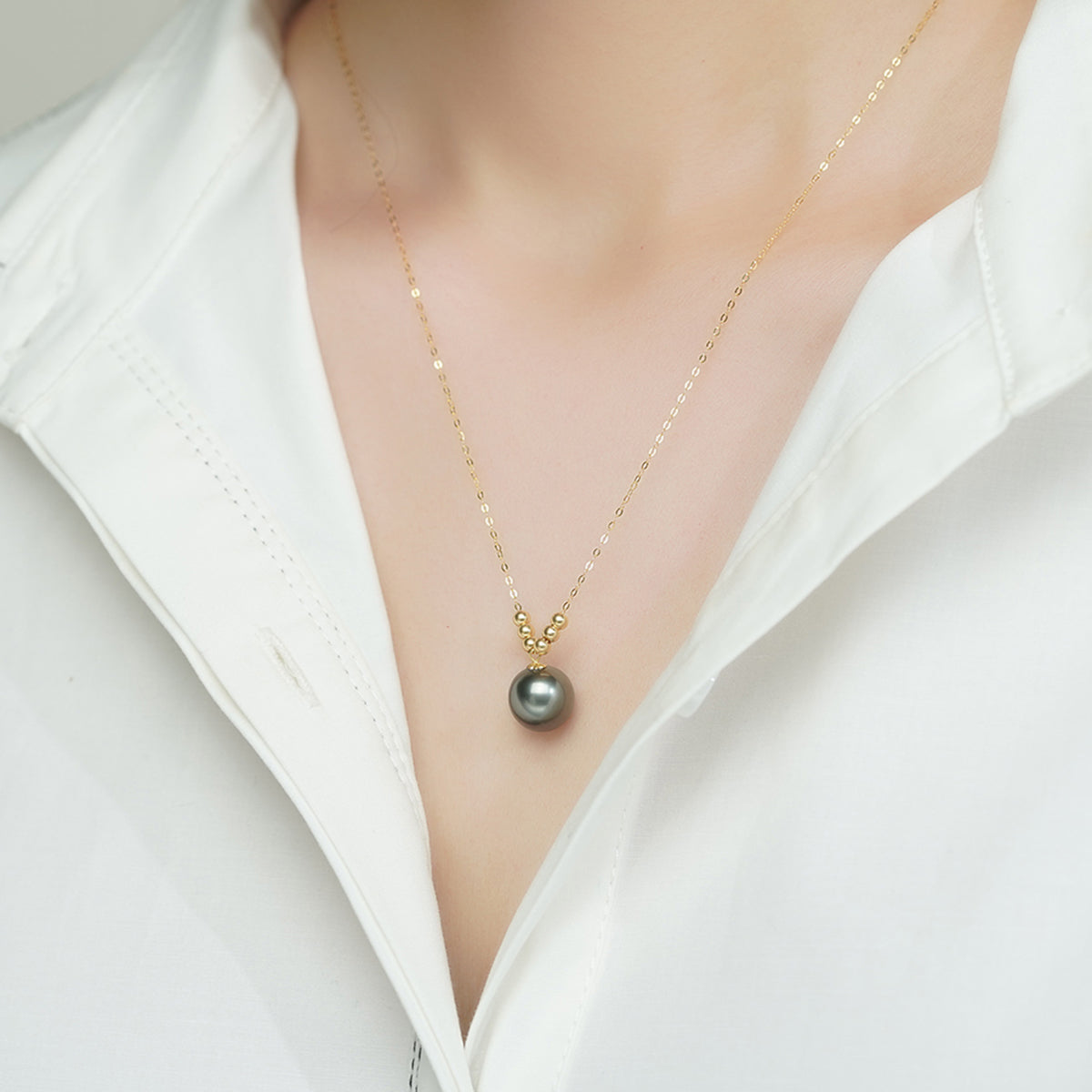 Yowting 18K Glod Black Pearl Necklace
