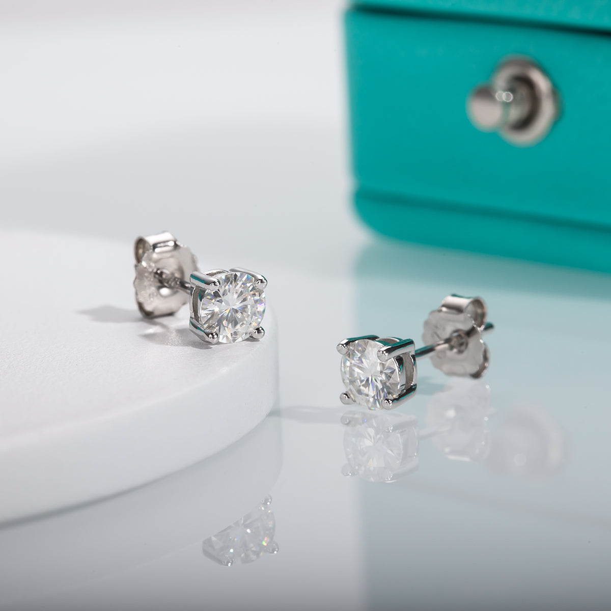 4mm D Color Moissanite 925 Sterling Silver Stud Earring