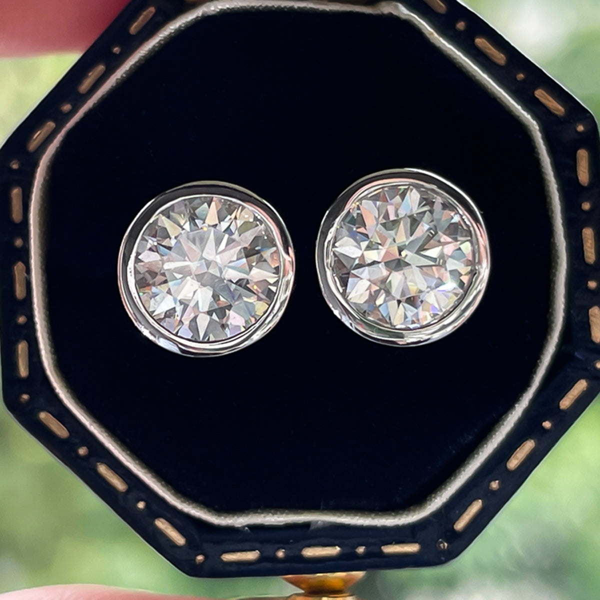 2.0CTTW D Color Moissanite Diamond Stud Earrings 925 Sterling Silver Earrings