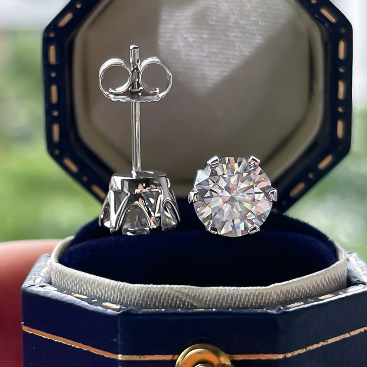 1.0/2.0CTTW D Color Moissanite Earrings 925 Sterling Silver  Crown Stud Earrings