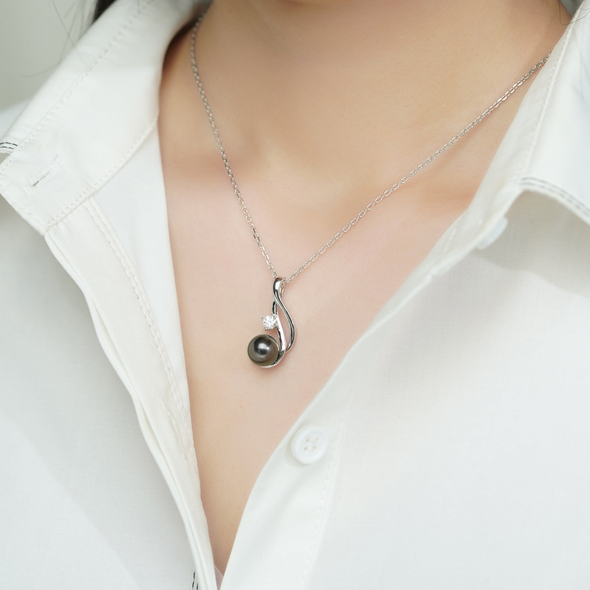Yowting 9-10mm Natural Tahitian Black Pearl 0.3ct Moissanite Anniversary Necklaces
