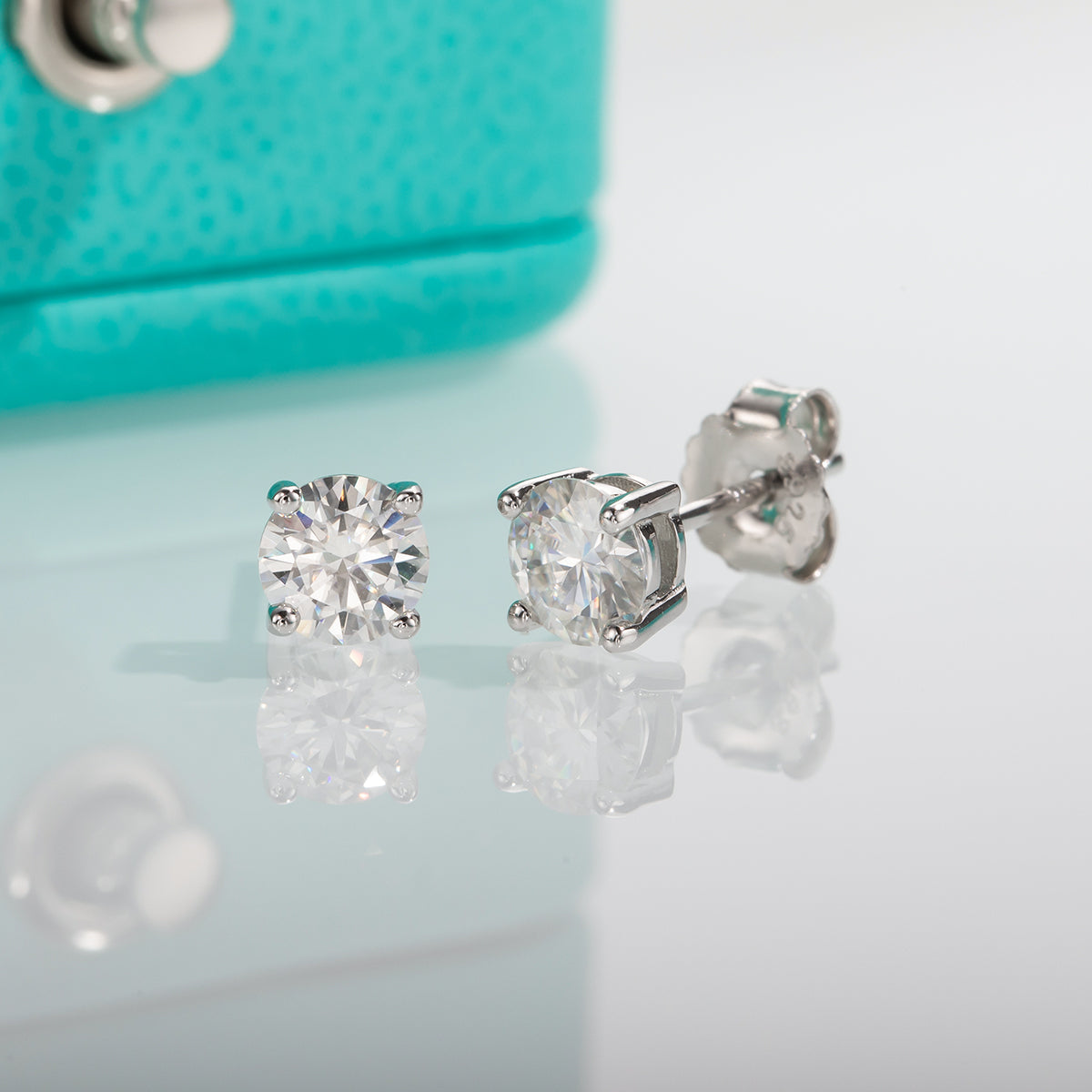 4mm D Color Moissanite 925 Sterling Silver Stud Earring