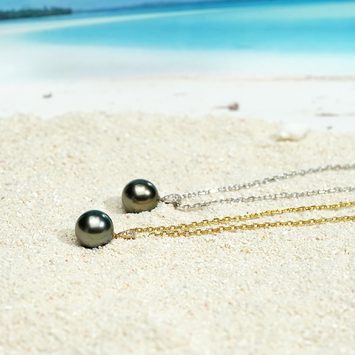 18K Real Diamond Natural Black Tahiti Pearl Necklace