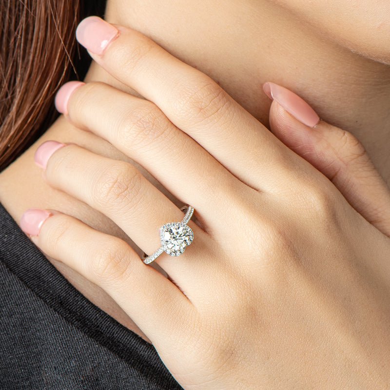 1.0CT Moissanite Heart Halo Engagement Rings