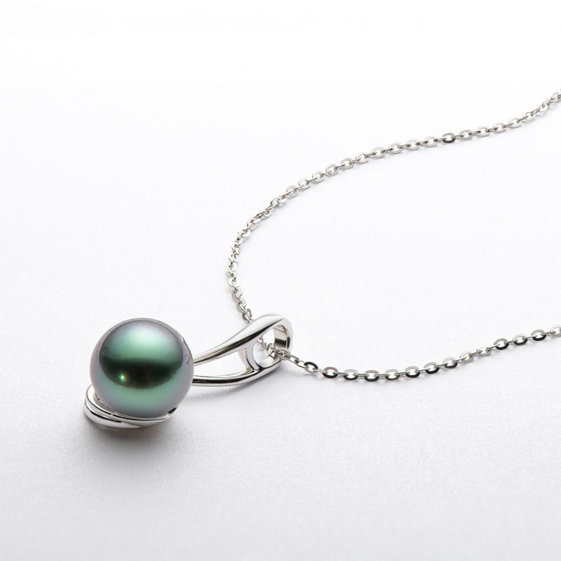9.5-10mm Tahitian Cultured Black Pearl Pendant Necklace