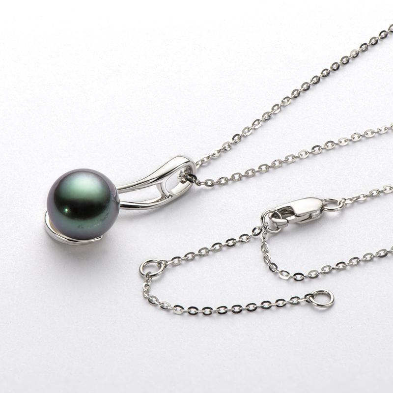 9.5-10mm Tahitian Cultured Black Pearl Pendant Necklace