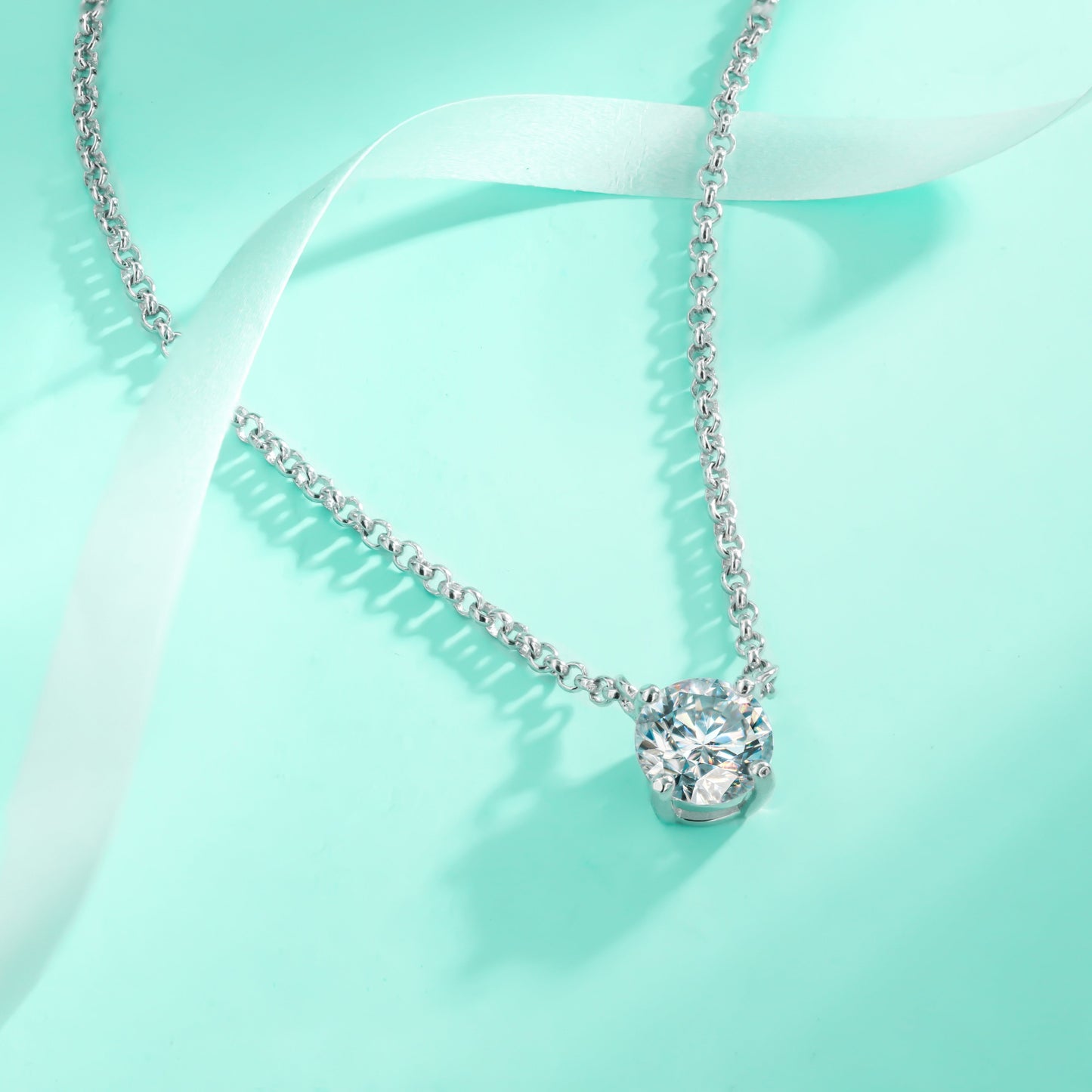 1.0/2.0CTTW D Color Moissanite Necklace 18K Gold Plated Pendant Necklace