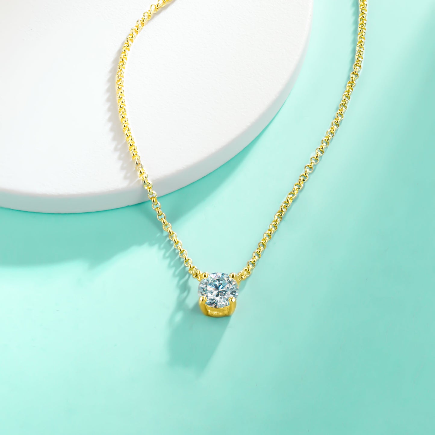 1.0/2.0CTTW D Color Moissanite Necklace 18K Gold Plated Pendant Necklace