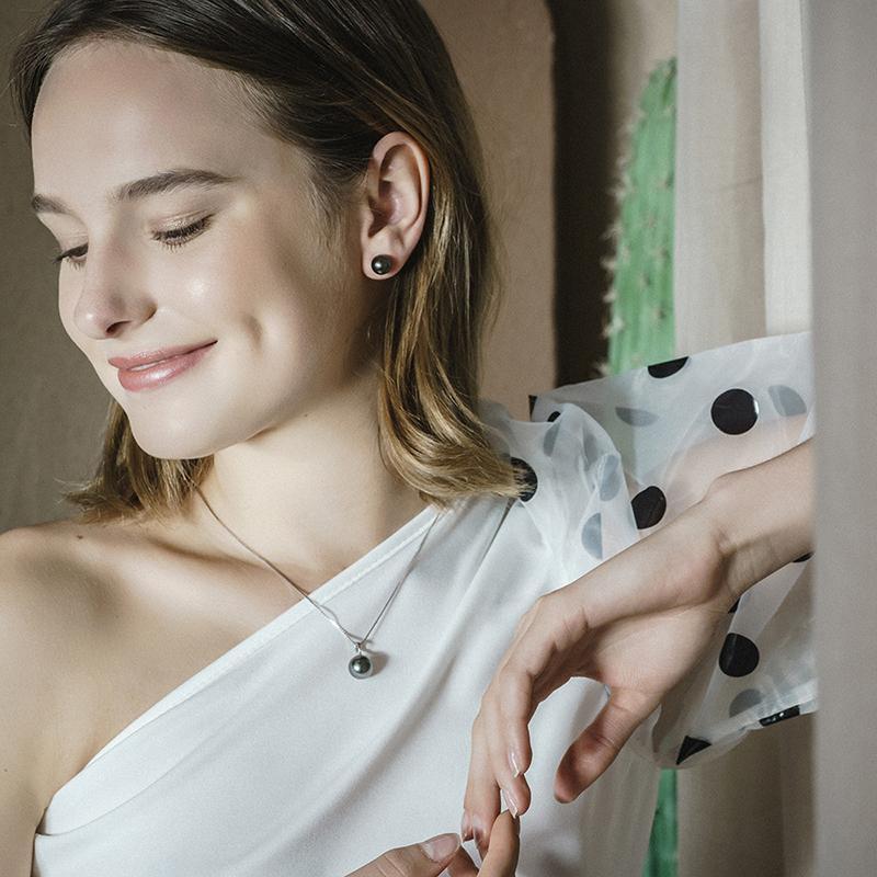 18K Gold 10-11mm Genuine Black Tahitian Southsea Cultured Pearl Pendant Necklace for Women