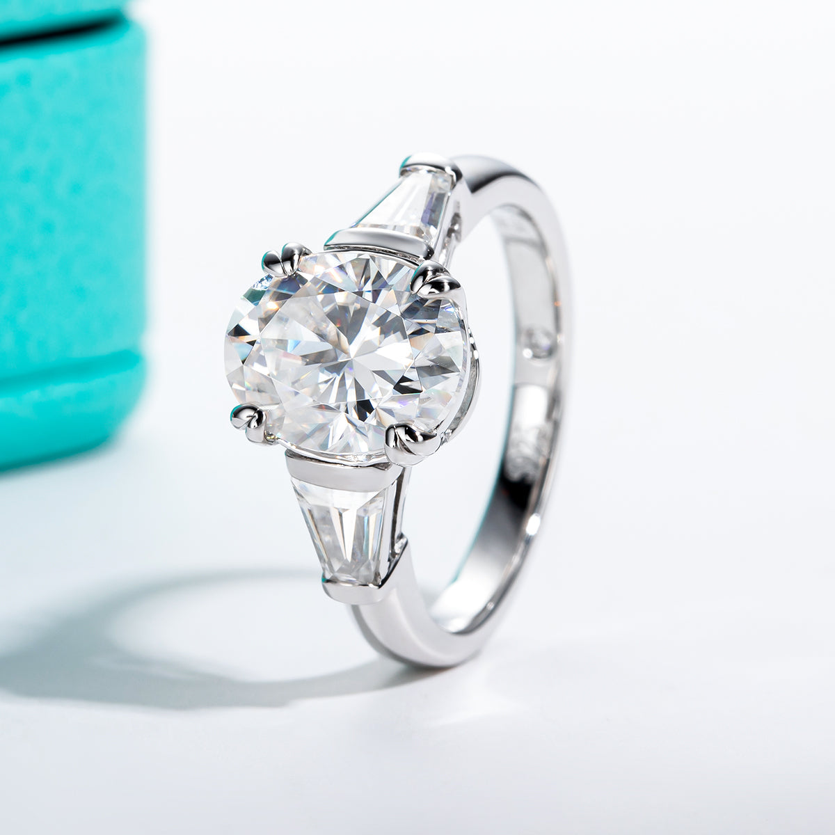 3.8CTTW Oval Moissanite Engagement 925 Sterling Silver Rins