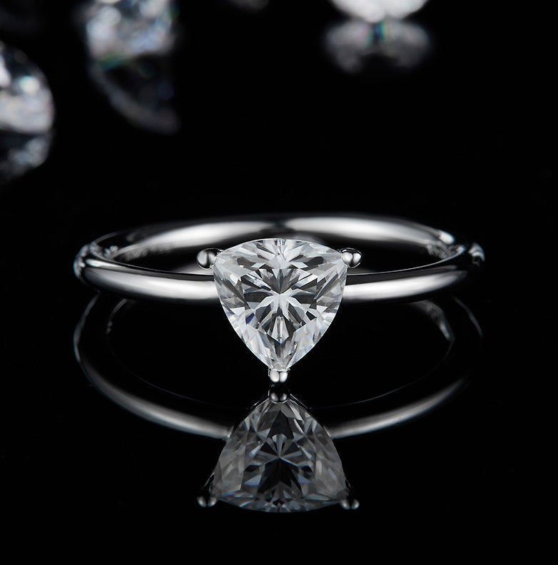 1.0CT 6.5mm Moissanite Solitaire Engagement Ring