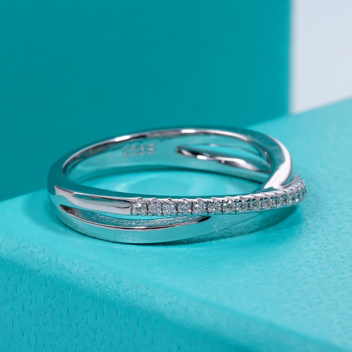 1MM D Color Moissanite 18K Gold Plated  Cross Wedding Bands