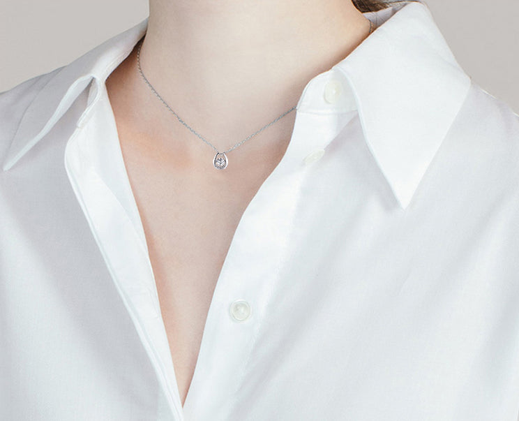 0.5CTTW D Color Moissanite Necklace 18K White Gold Plated Necklace