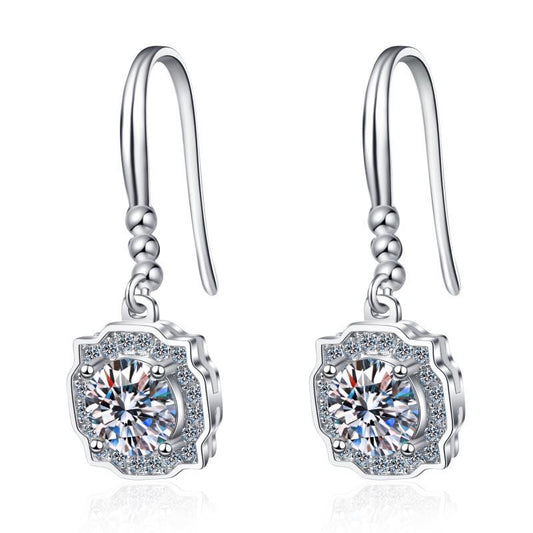 1.0ct/2.0ct Round Cut Moissanite Hook Earrings
