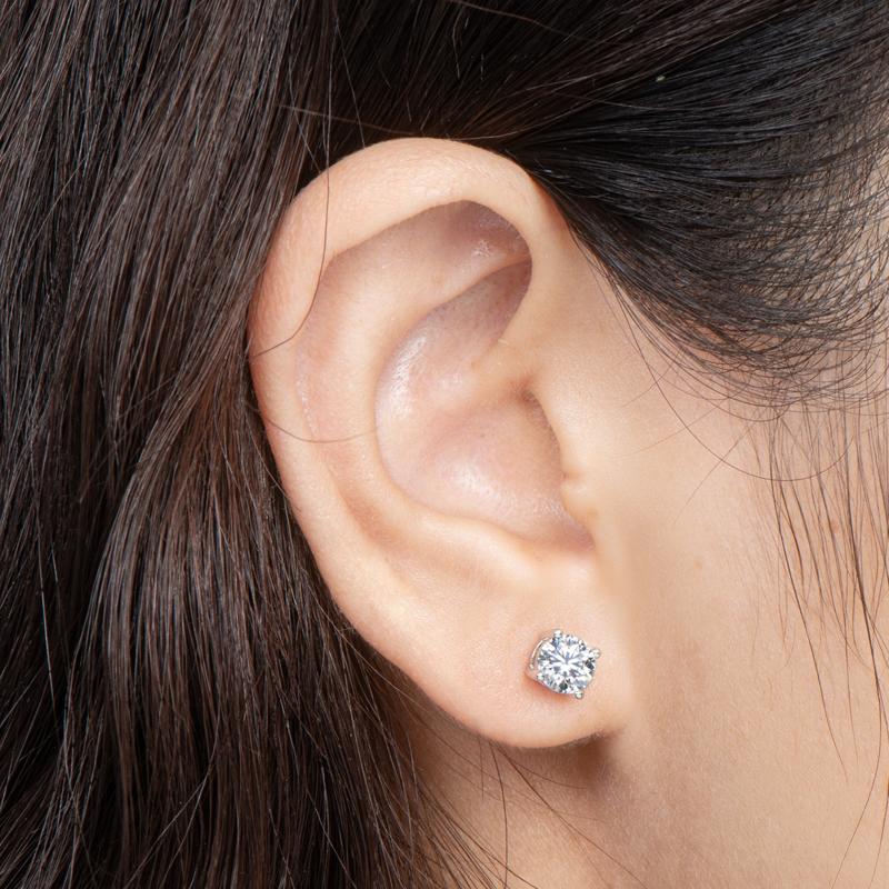 Round Cut Moissanite Diamond Classic Stud Earrings