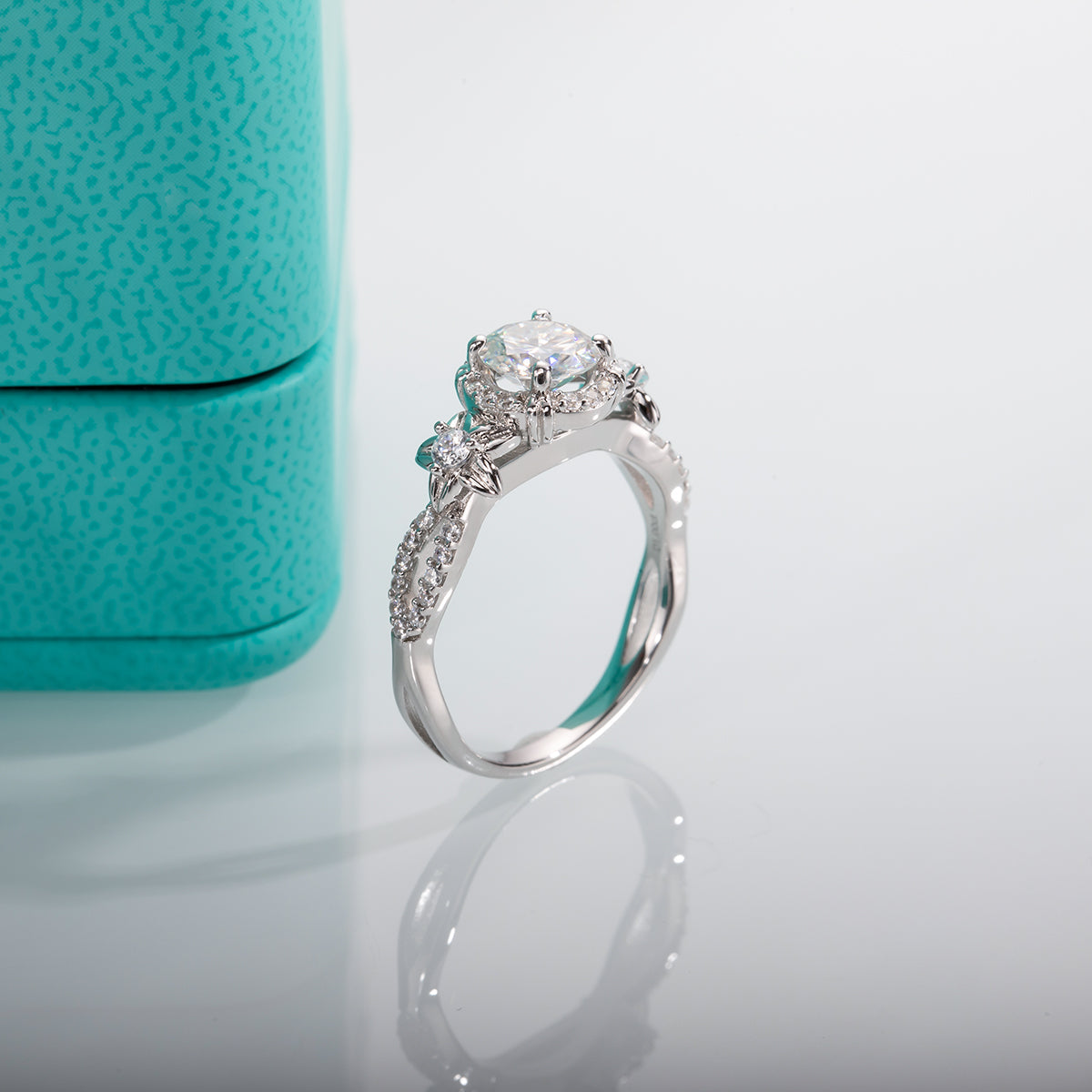 1 CCTW Infinity Halo Engagement Ring